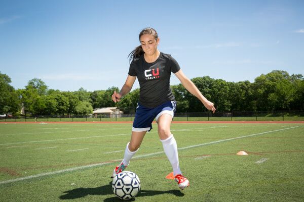 making quick decisions with soccer ball